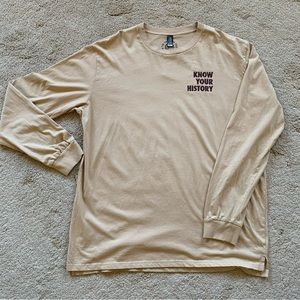 Long sleeve tee